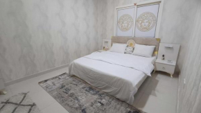 FLAT ONE room